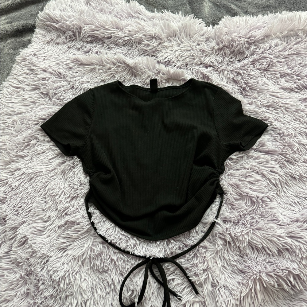 Backless crop top